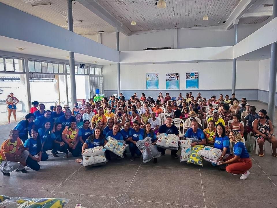 Assistência Social realiza distribuição de Kits da Campanha do Agasalho 2022: Aquecendo corações.